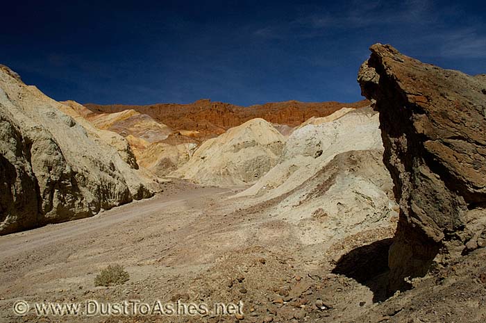 Colors of Death Valley