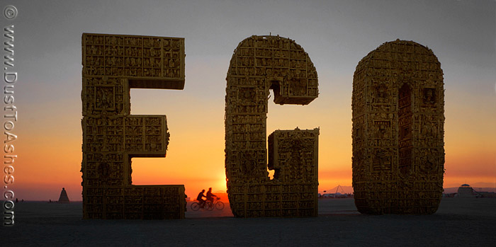 20 feet tall oversize letters word